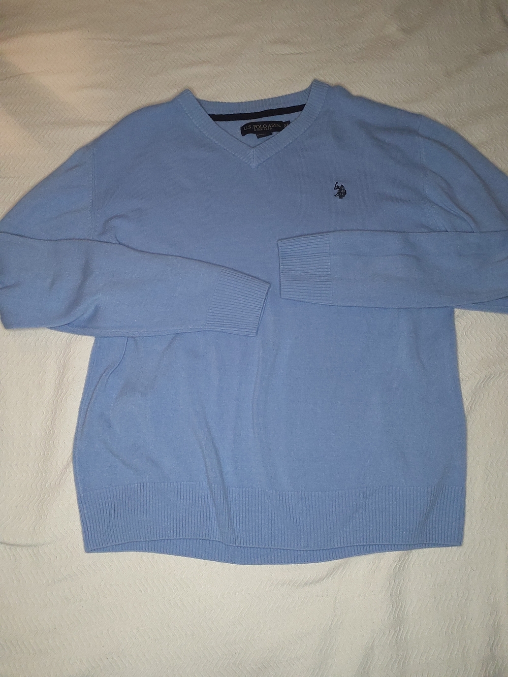 U.S. Polo Assn. Men’s Light Blue V-Neck Sweater XL